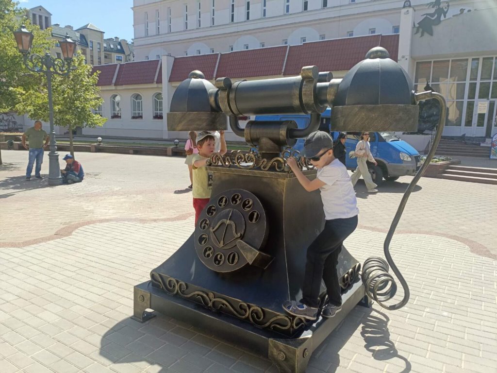 Новый арт-объект появился на улице Советской в Бресте