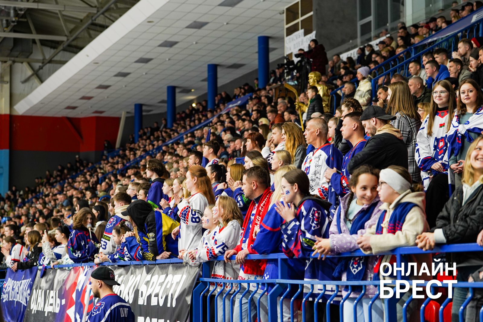 Ледовый дворец Бреста: 25 лет истории, льда, человеческих судеб, любви, трудностях и победах