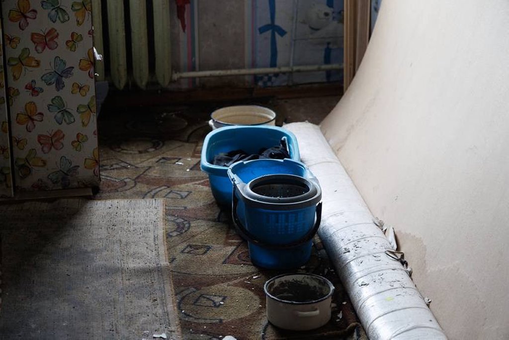 Затопил соседку 15 лет назад, а она мстит до сих пор. Конфликт в многоэтажке