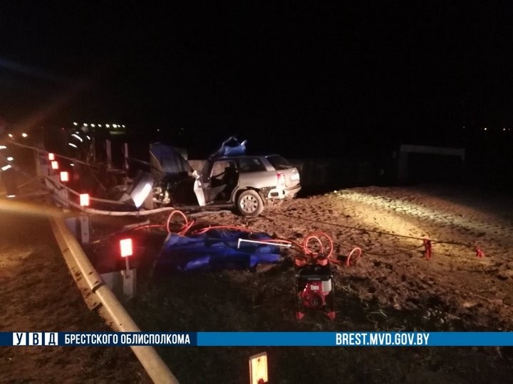 Житель Бреста чудом выжил во время аварии