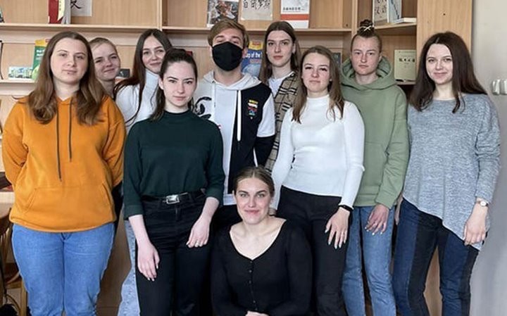 Студентка из Барановичей лучше всех в области знает китайский