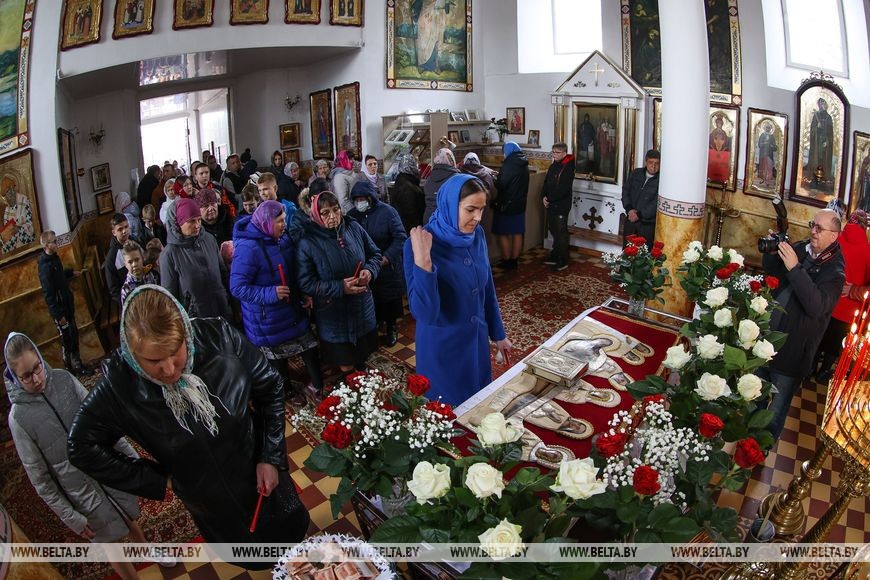 Освящение праздничной трапезы накануне празднования православной Пасхи прошло в Брестском районе.