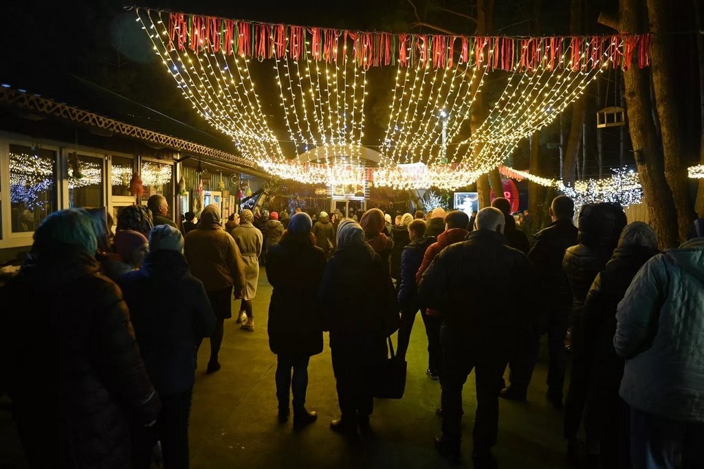 Пасха в лесном храме: как встретили Воскресенье Христово в Пинске