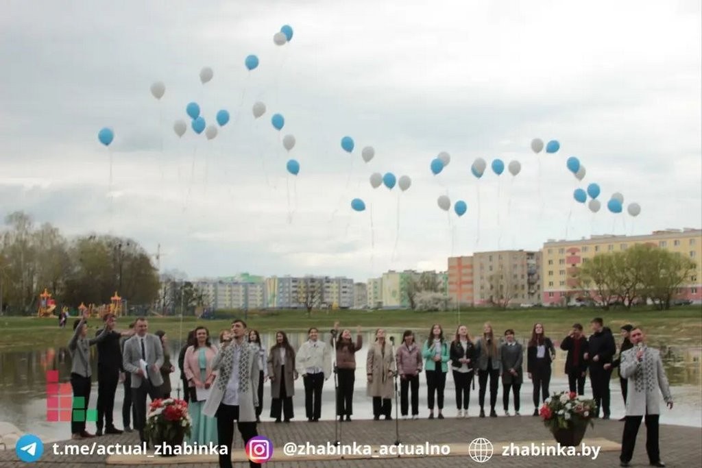 В городе-спутнике Бреста торжественно открыли фонтан
