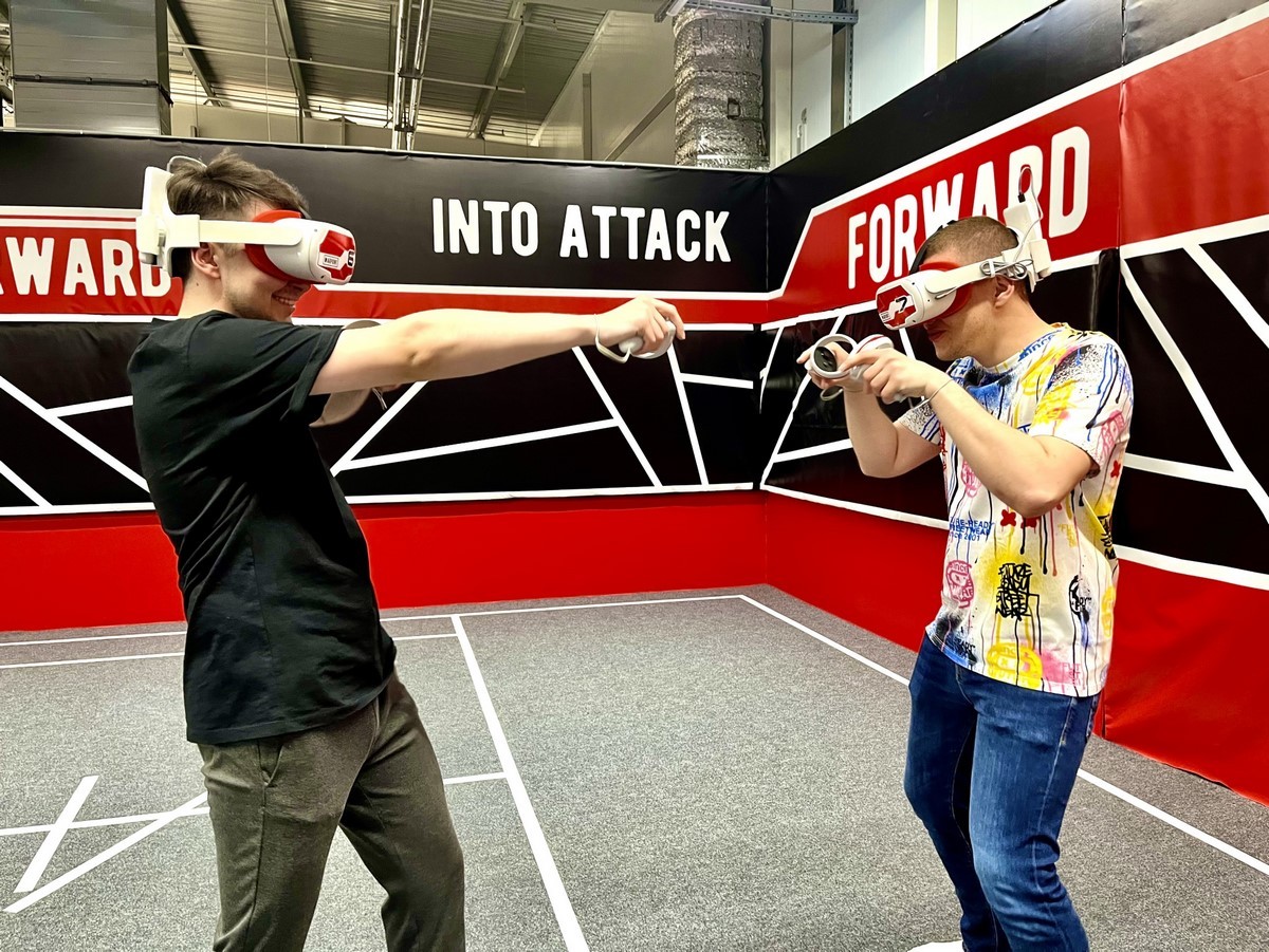 Впервые в Беларуси! Уже в Бресте! Выйди за грани реального мира и погрузись в виртуальную реальность на арене «WARPOINT», где ты не управляешь героем, ты и есть герой