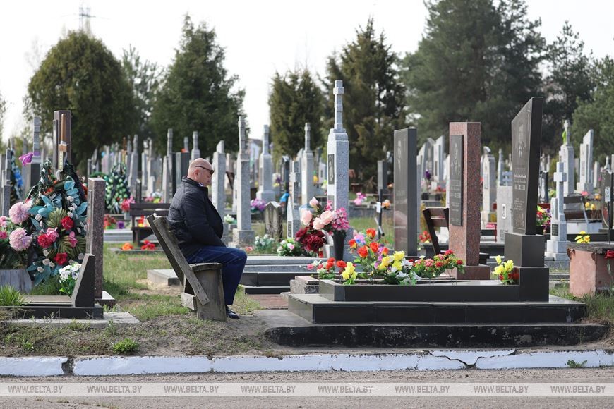 В Бресте православные верующие отмечают Радуницу