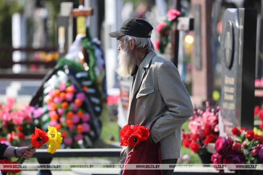 В Бресте православные верующие отмечают Радуницу