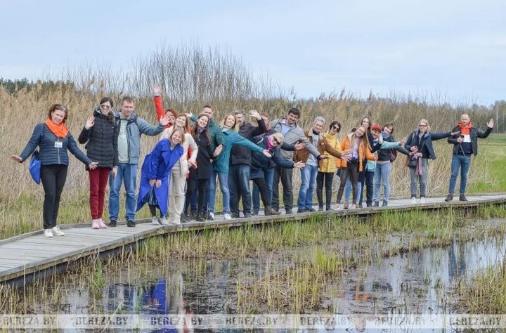 Экскурсоводы из трех областей Беларуси посетили заказник «Споровский» в Березовском районе 