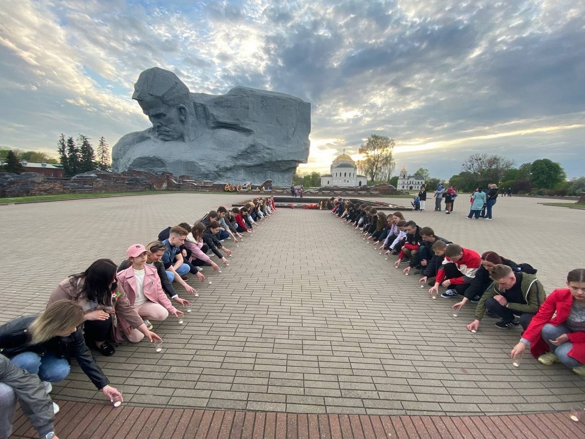 Брест присоединился к республиканской акции «Зажги огонь в своём сердце»