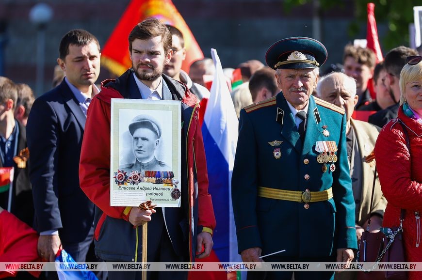 В Брестской крепости прошел митинг, в котором приняли участие около 50 тыс. человек