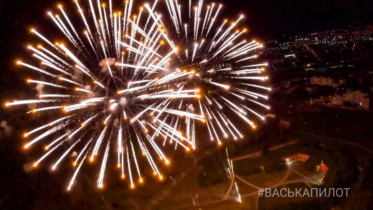 Сегодняшний салют в Бресте. Фото и видео