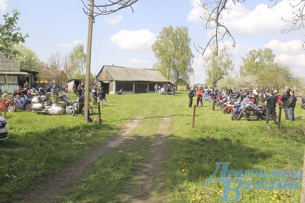 В Дрогичинском районе байкеры открыли мотосезон