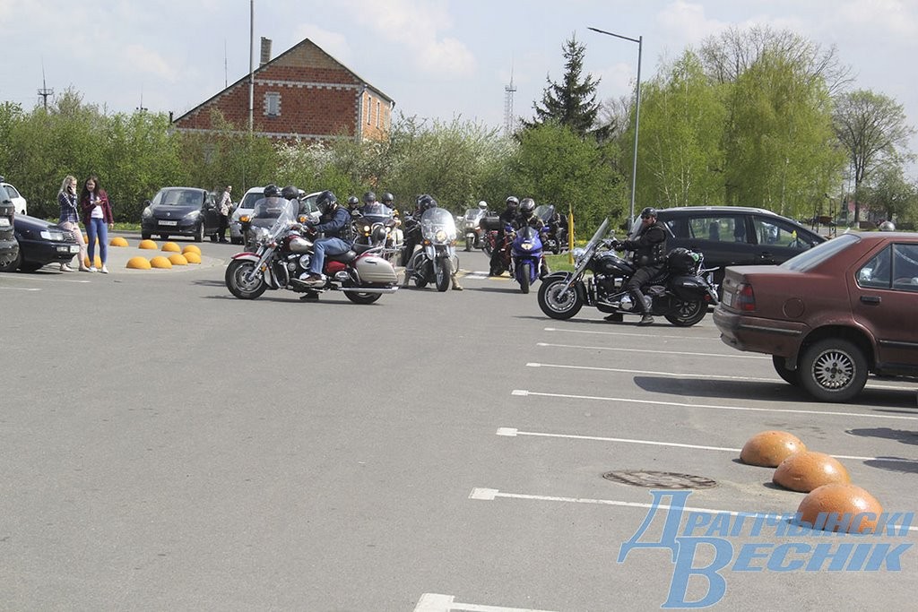 В Дрогичинском районе байкеры открыли мотосезон