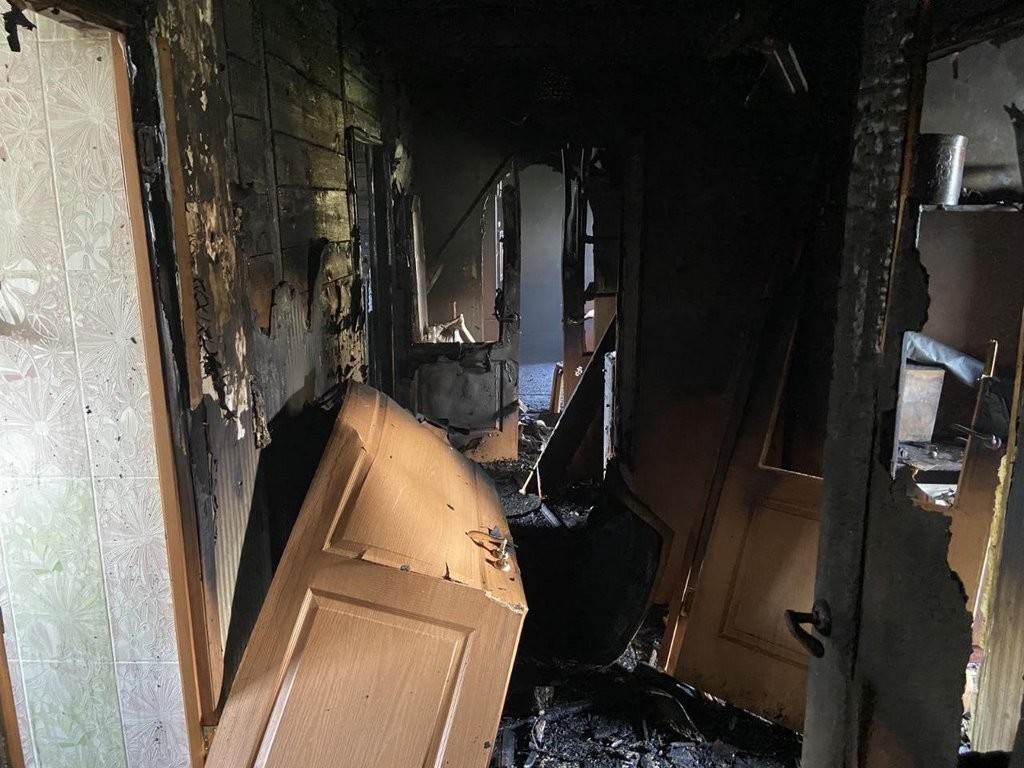 Горел жилой дом в деревне Михновичи (Брестская область)