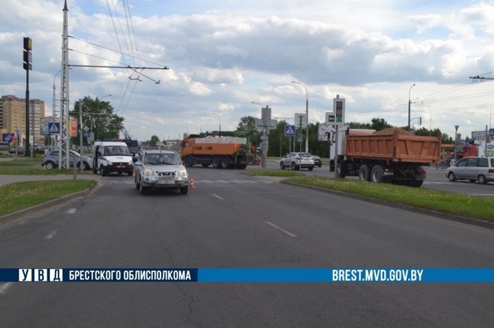 Машина сбила велосипедиста. Стали известны некоторые подробности ДТП в Бресте