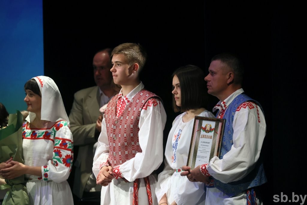 Семья из Ивановского района представит Брестскую область на итоговом конкурсе «Семья года»