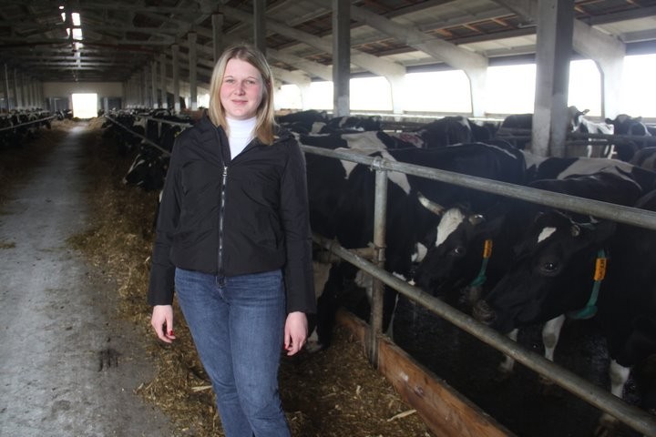 «Приятно, когда в статусе молодого специалиста тебя награждают на таком высоком уровне». Ветврач из Брестской области о своей первой трудовой награде