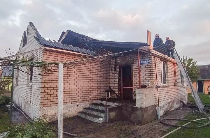 В Березе горел жилой дом