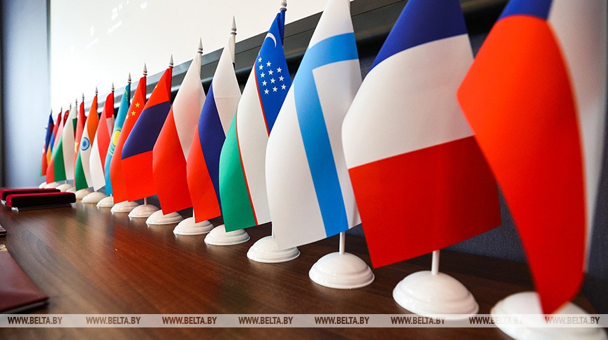 Делегации 15 стран участвуют в форуме деловых контактов «Брест-2022»