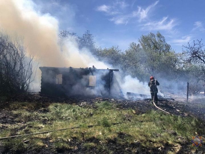 В деревне Пожежин Малоритского района горел нежилой дом