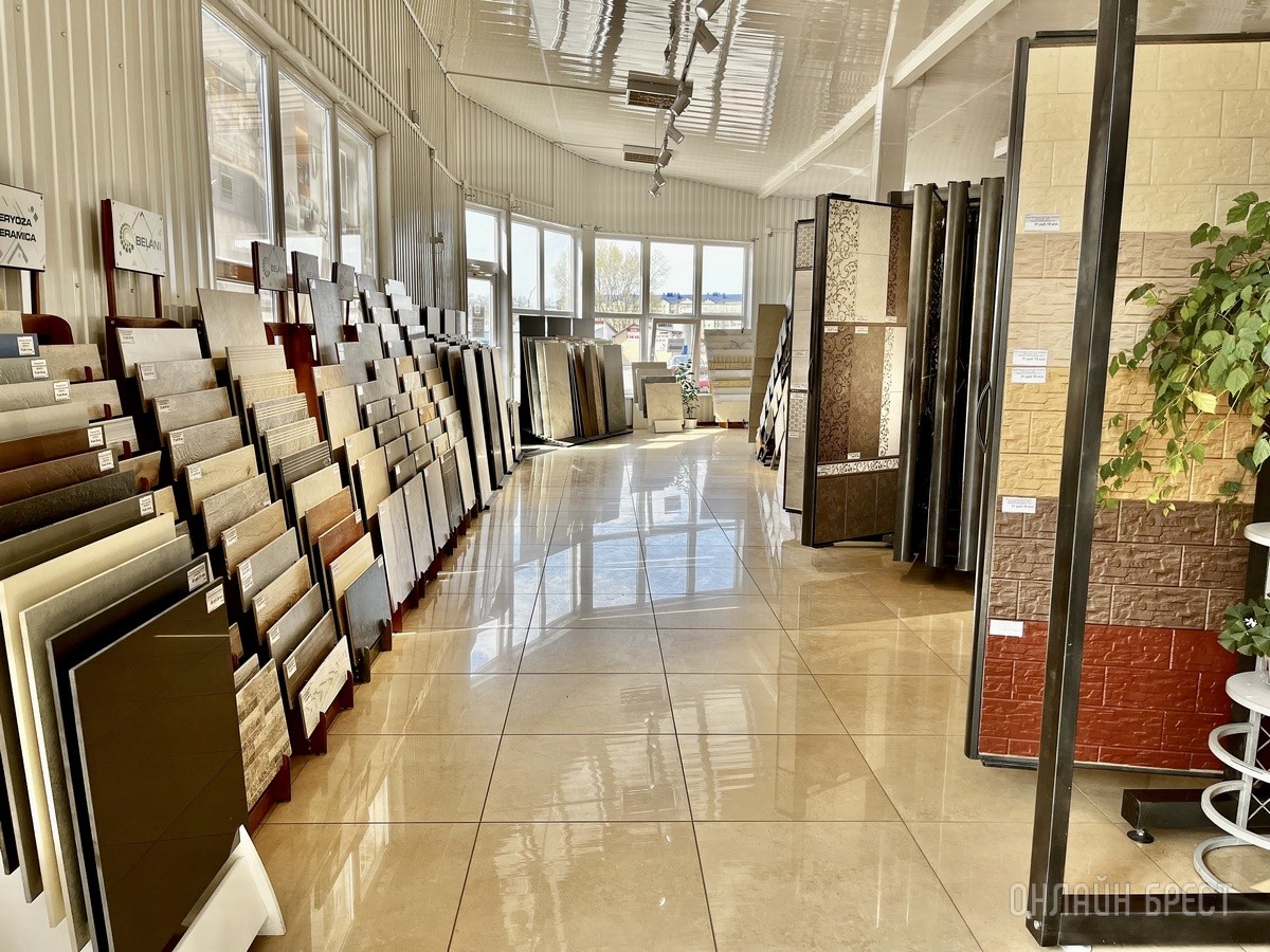 «Квадратный метр» – крупнейшие дискаунтеры керамической плитки с очень низкими ценами в Бресте. Скидки, бесплатный 3Д дизайн-проект, доставка