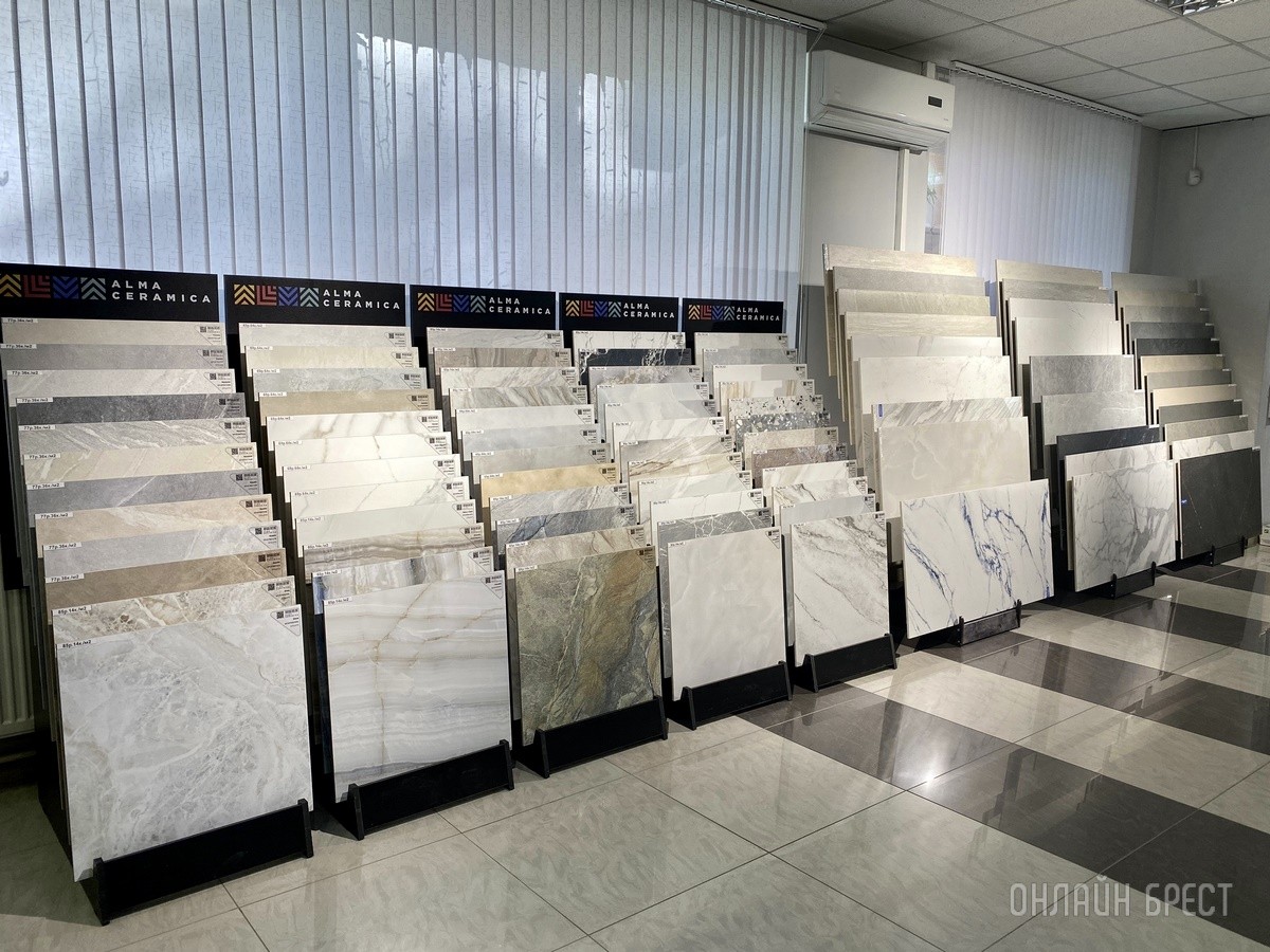 «Квадратный метр» – крупнейшие дискаунтеры керамической плитки с очень низкими ценами в Бресте. Скидки, бесплатный 3Д дизайн-проект, доставка