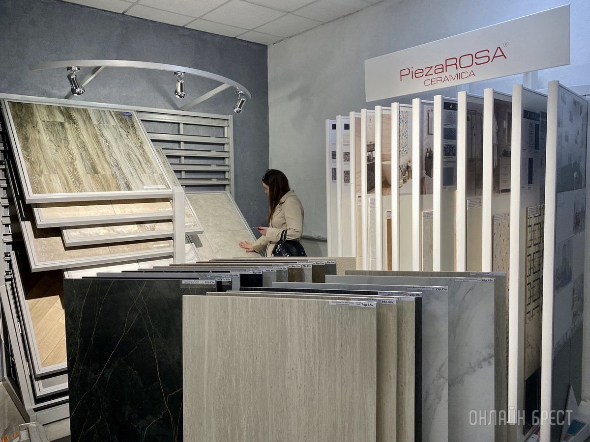 «Квадратный метр» – крупнейшие дискаунтеры керамической плитки с очень низкими ценами в Бресте. Скидки, бесплатный 3Д дизайн-проект, доставка