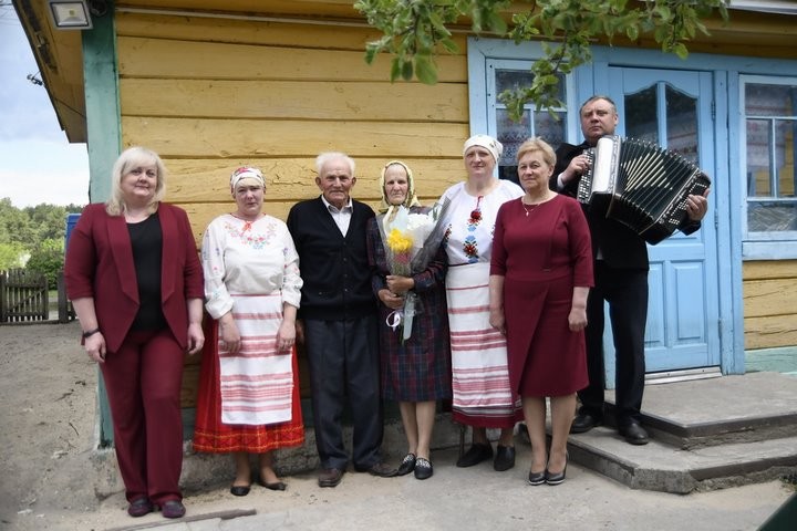 Железную свадьбу отмечает семья Полюхович из Брестской области