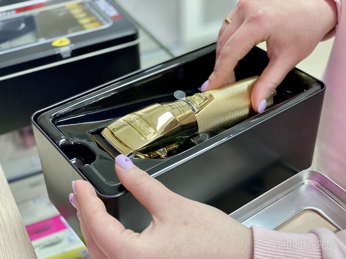 На Маяковского в Бресте открылся парикмахерский магазин «PROFISTYLE.BY» с профессиональными инструментами и косметикой. Большой ассортимент и бесплатная консультация