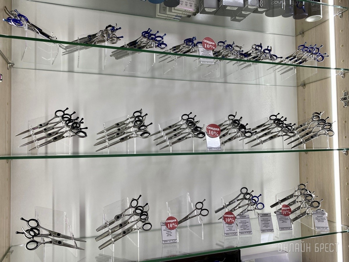 На Маяковского в Бресте открылся парикмахерский магазин «PROFISTYLE.BY» с профессиональными инструментами и косметикой. Большой ассортимент и бесплатная консультация