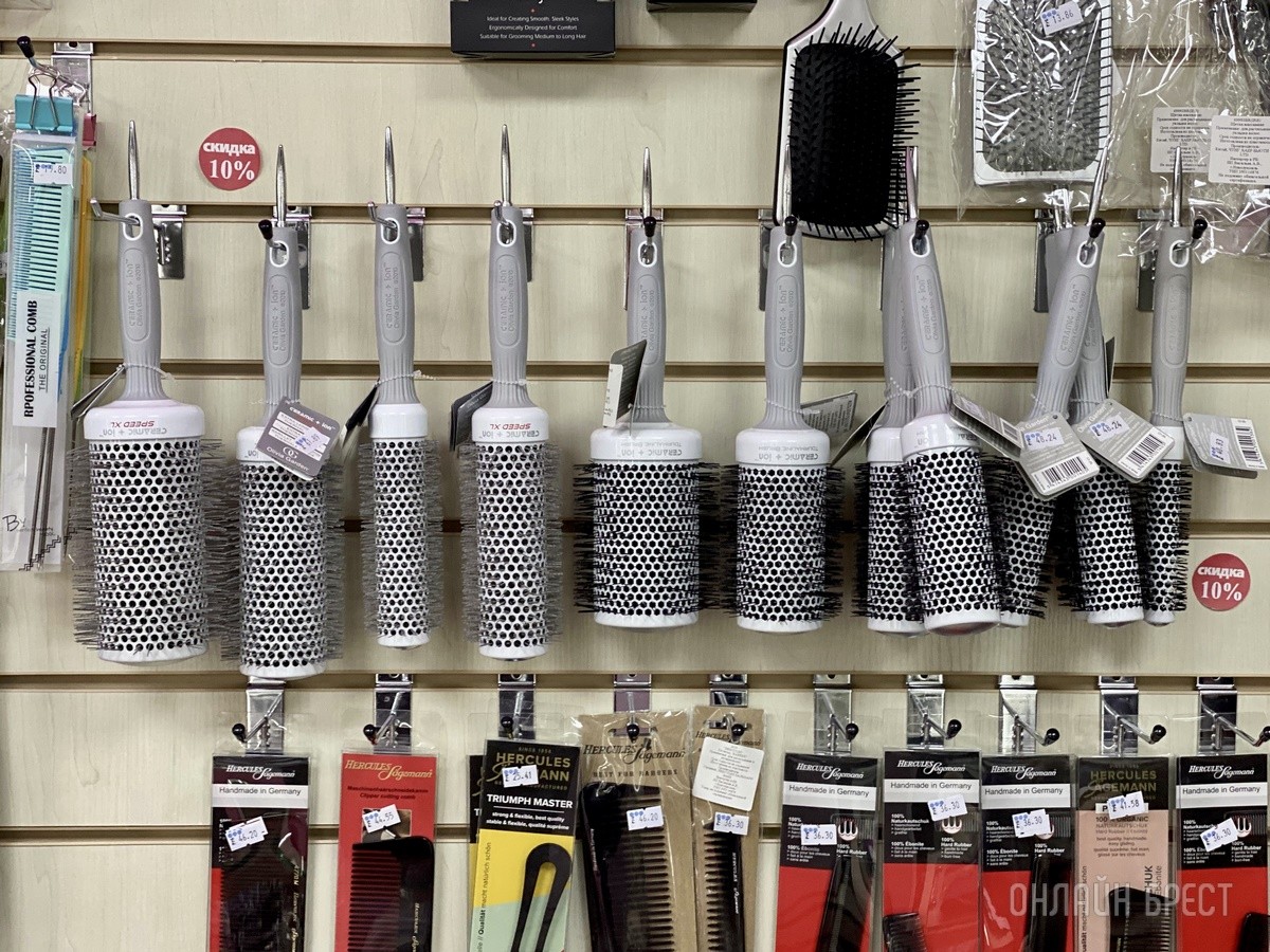 На Маяковского в Бресте открылся парикмахерский магазин «PROFISTYLE.BY» с профессиональными инструментами и косметикой. Большой ассортимент и бесплатная консультация