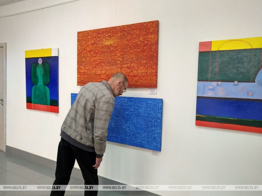 Лучшие работы белорусских художников-концептуалистов презентовали в Бресте