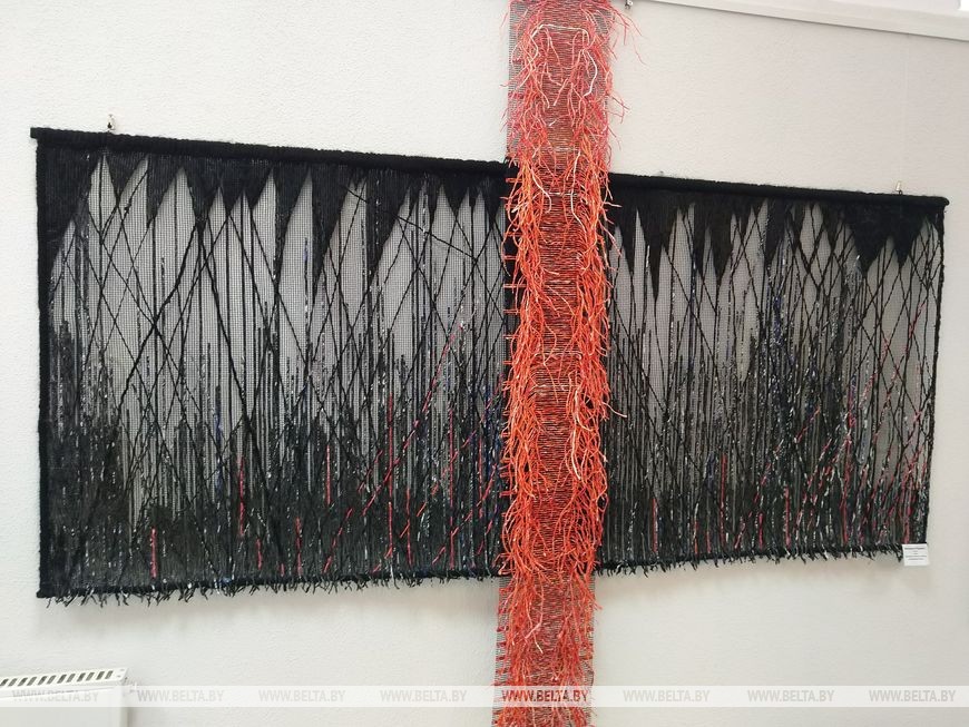 Лучшие работы белорусских художников-концептуалистов презентовали в Бресте