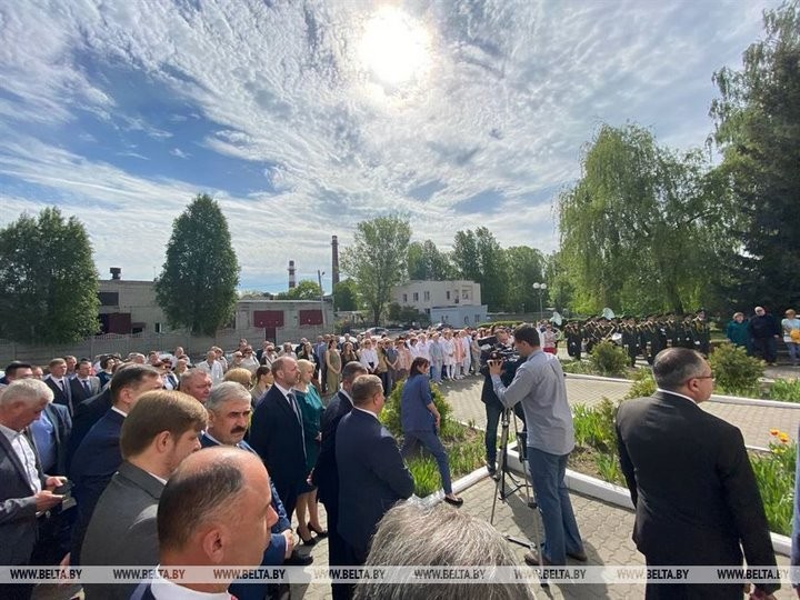 Мемориальную доску известному врачу-онкологу Константину Шелепеню открыли в Бресте