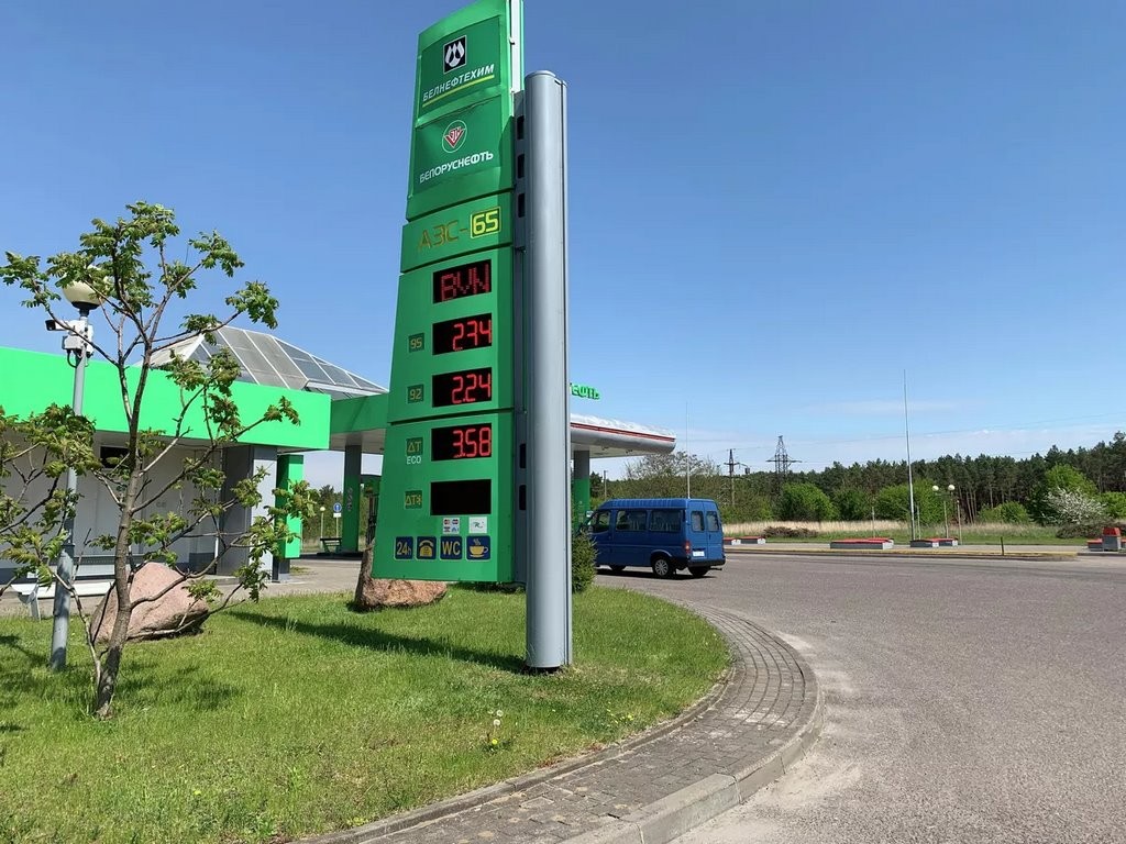 Цена дизеля, как в Европе: водители фур из ЕС о новых правилах заправки