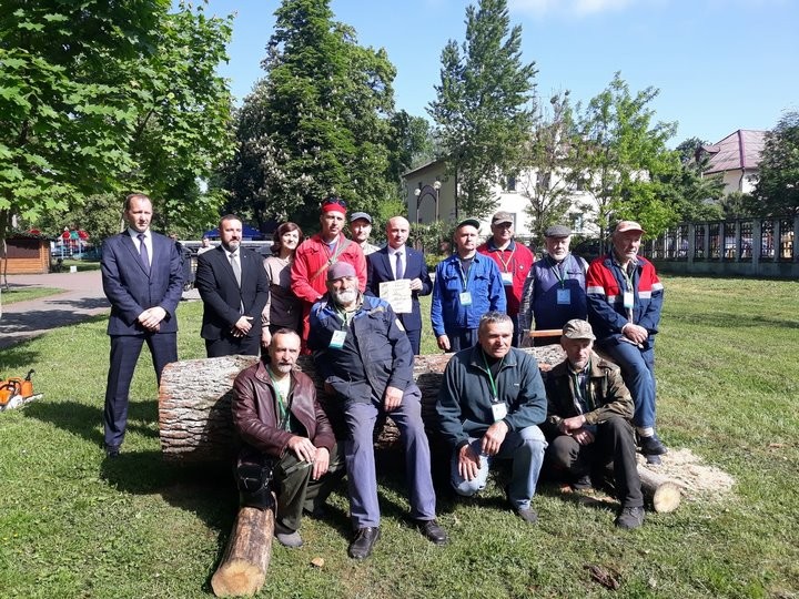 Библия, синагога, монетный двор: в Бресте стартовал пленэр резчиков