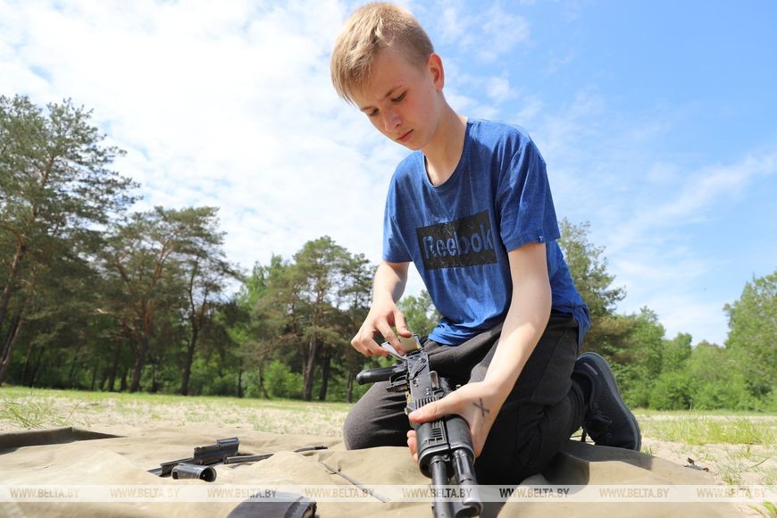 На полигоне Брестский стартовал областной этап военно-патриотической игры «Орленок». Фоторепортаж