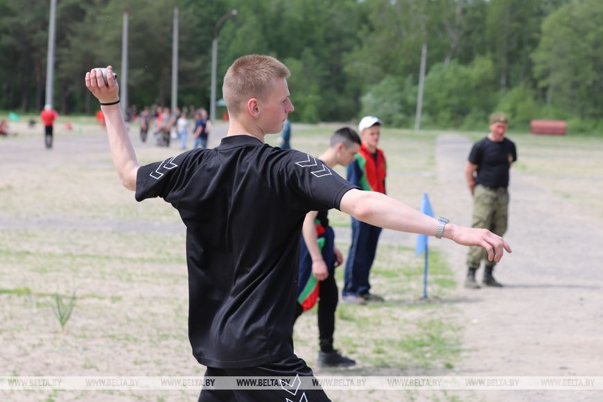 На полигоне Брестский стартовал областной этап военно-патриотической игры «Орленок». Фоторепортаж