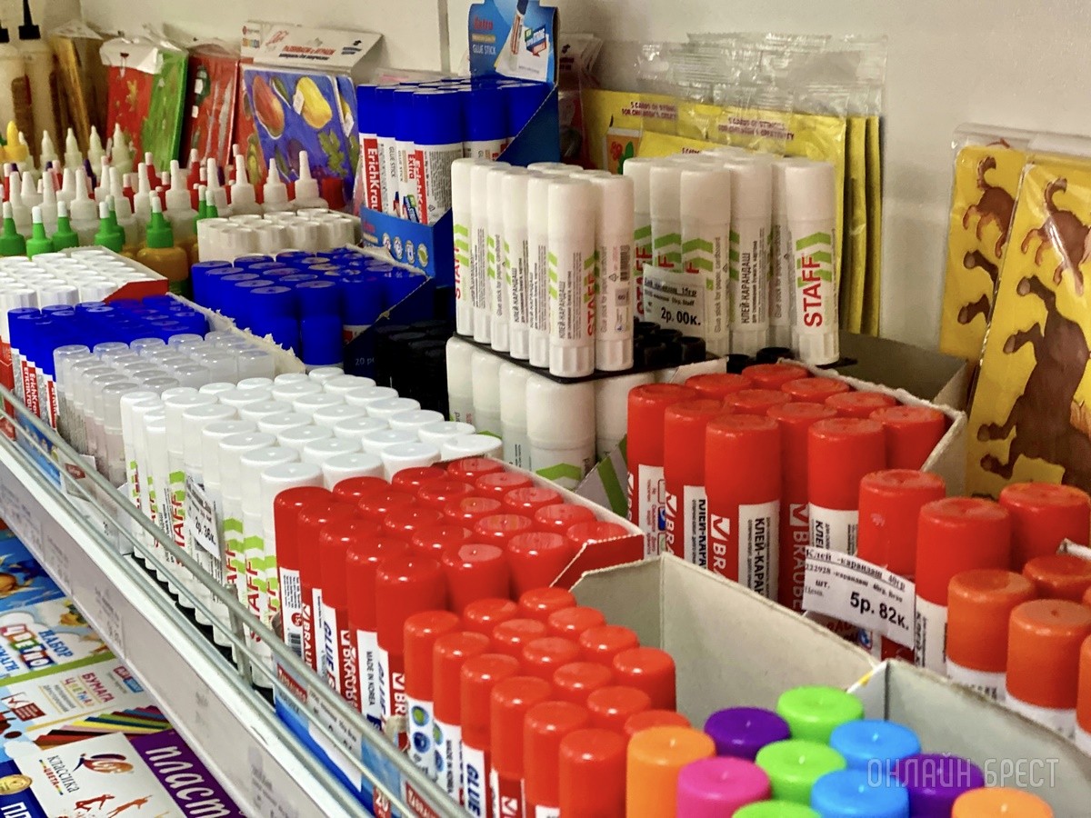 Компании ООО «Паперки» 25 лет! Брестские магазины «Канцелярские штучки» дарят покупателям скидки на весь ассортимент