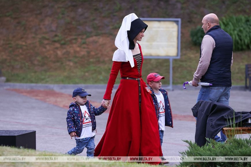 На площадке археологического музея «Берестье» прошел ежегодный фестиваль «Берестейская маевка»