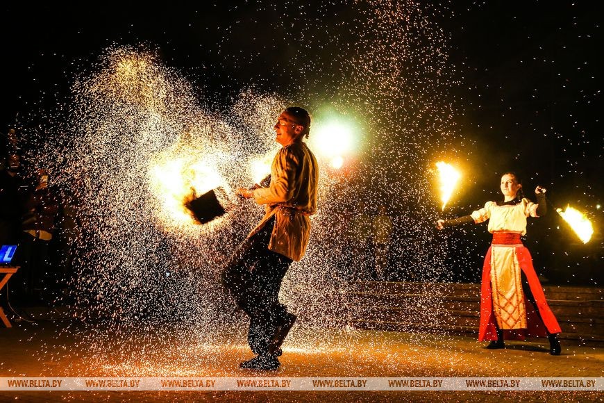 На площадке археологического музея «Берестье» прошел ежегодный фестиваль «Берестейская маевка»