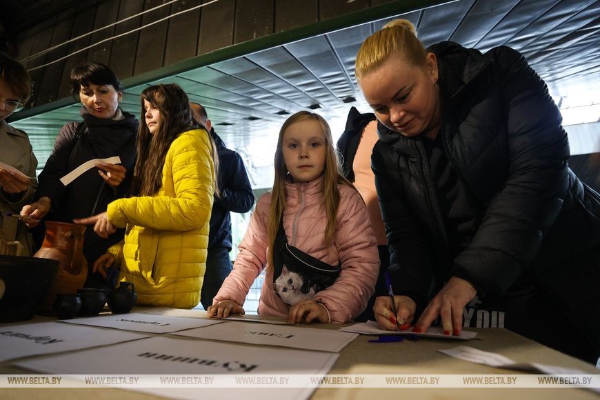 На площадке археологического музея «Берестье» прошел ежегодный фестиваль «Берестейская маевка»