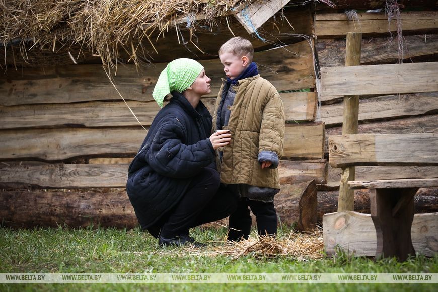 В Ивацевичском районе в урочище Хованщина прошел военно-исторический фестиваль «Один день из жизни партизанского отряда»