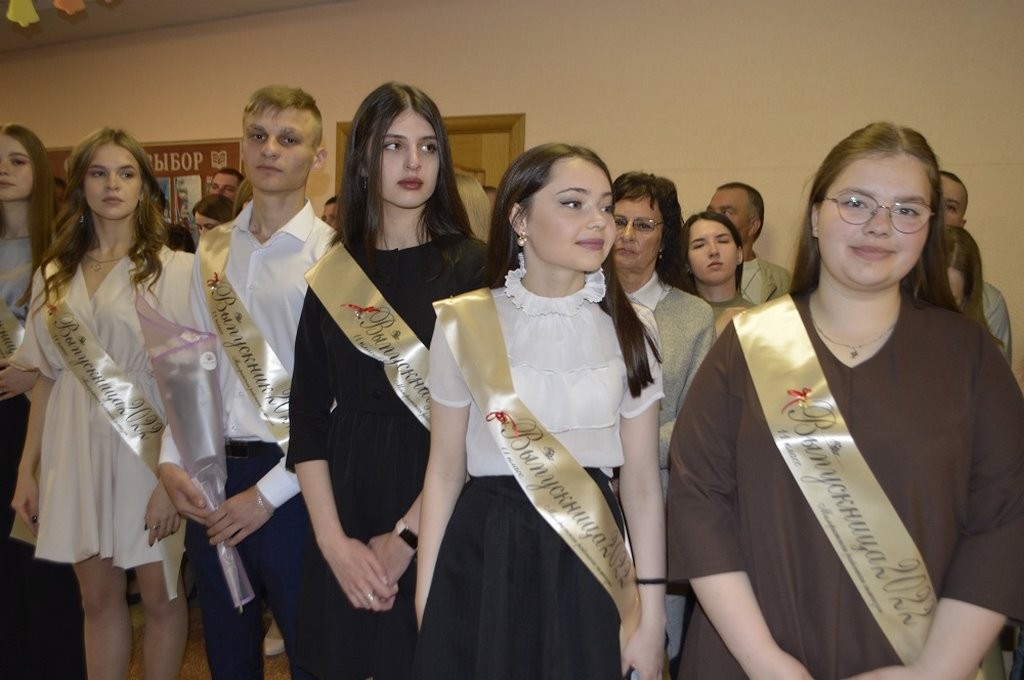 Последний звонок в районной гимназии (Малорита)