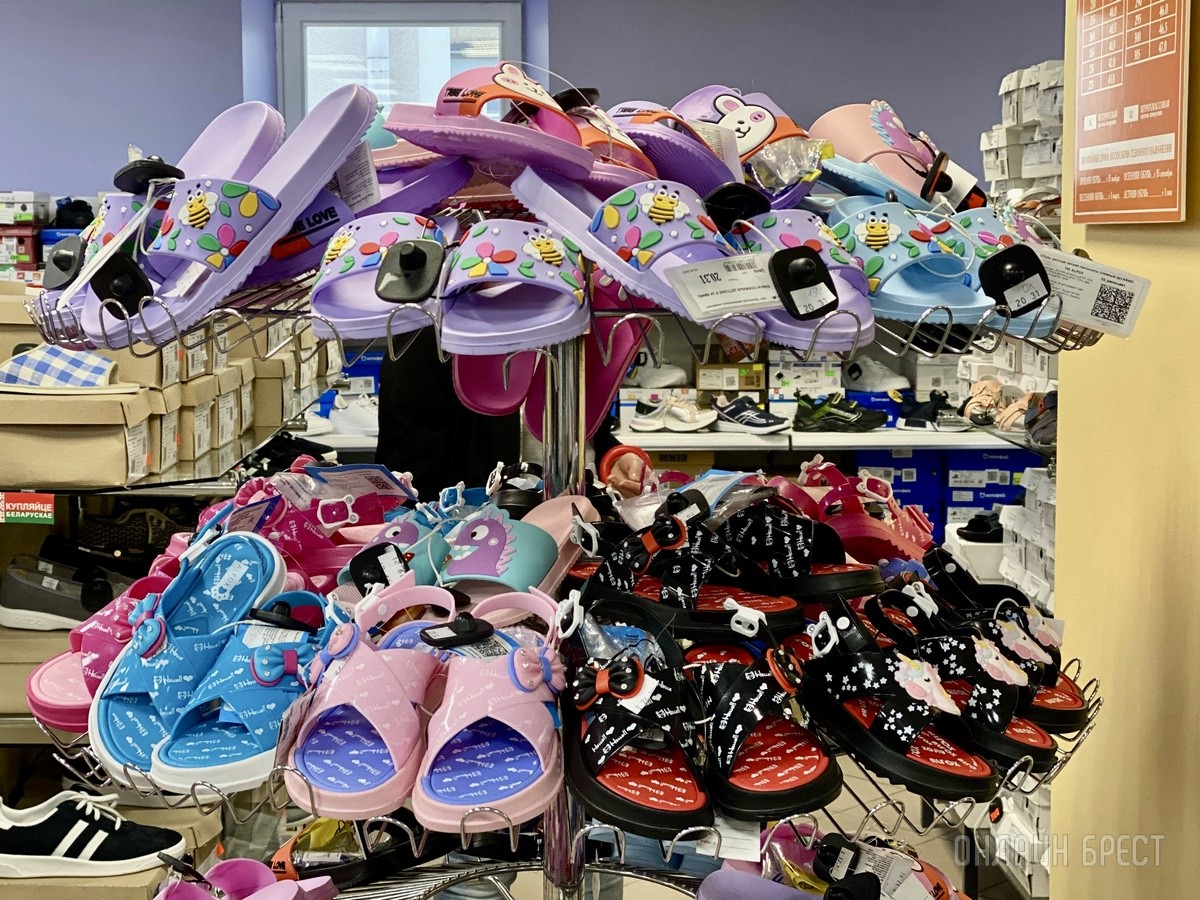 День защиты детей – еще один повод порадовать свое чадо крутыми подарками из «Детского мира» на Советской в Бресте. Фотообзор ассортимента