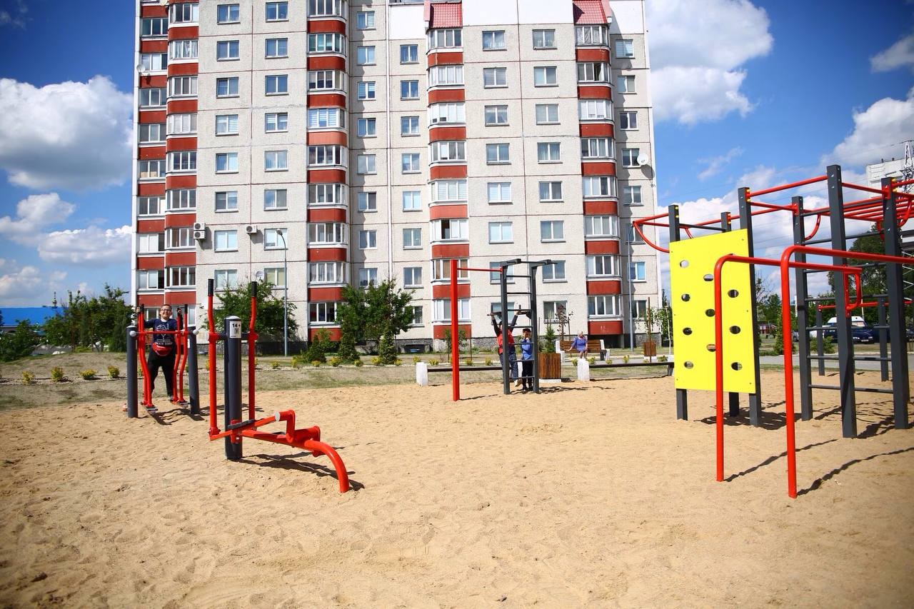 В одном из микрорайонов Бреста появился «Зеленый остров»