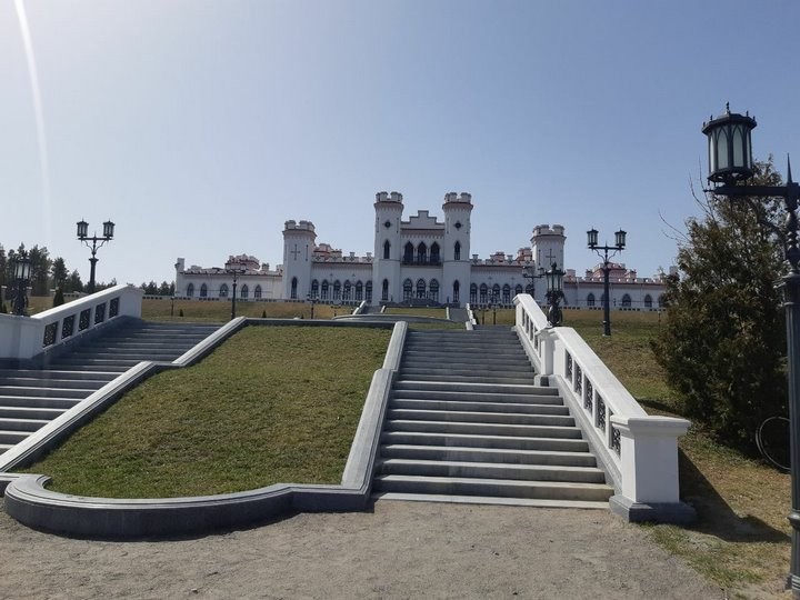 Маркевич оценил ход ремонтно-реставрационных работ в Коссово и Ружанах