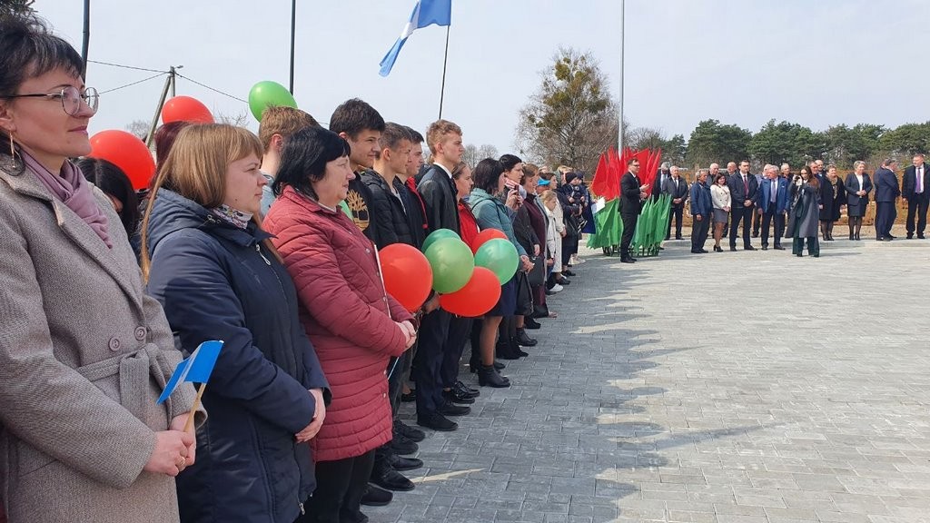 Торжественный пуск газа прошел сегодня в агрогородке Радостово Дрогичинского района Брестской области