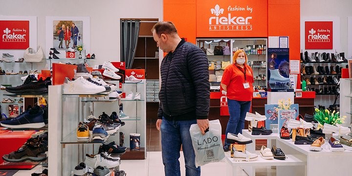 Как изменились цены на одежду и обувь в Беларуси и что будет дальше? Репортаж