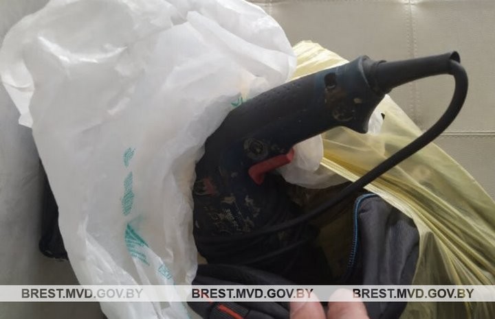 Житель Бреста недавно вышел из колонии, но решил вернуться?